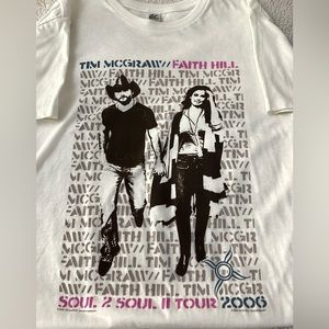 Tim McGraw Faith Hill T-shirt -XL- white Soul 2 Soul Tour